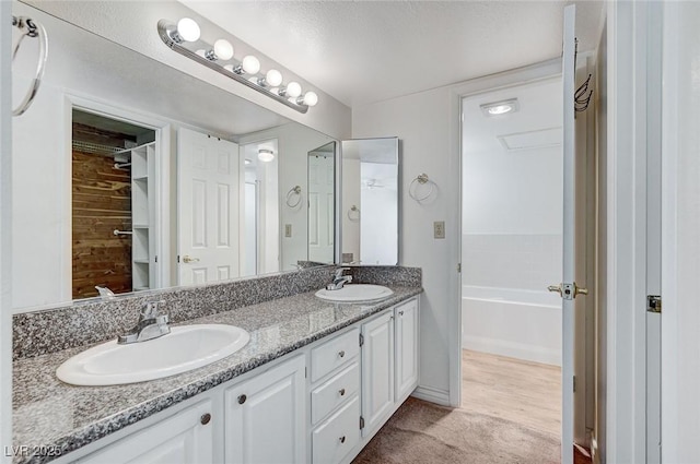 532 Greenbriar Pl, Boulder City, NV 89005 - full bath featuring double vanity and a bathtub