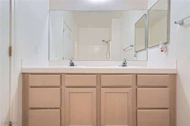 89 Autumn Day St, Henderson, NV 89012 - full bath with double vanity