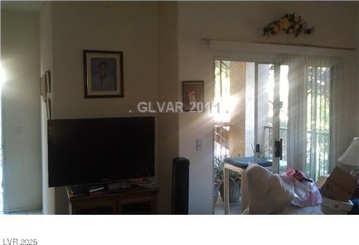 2110 Los Feliz St Unit 1066, Las Vegas, NV 89156 - view of living area