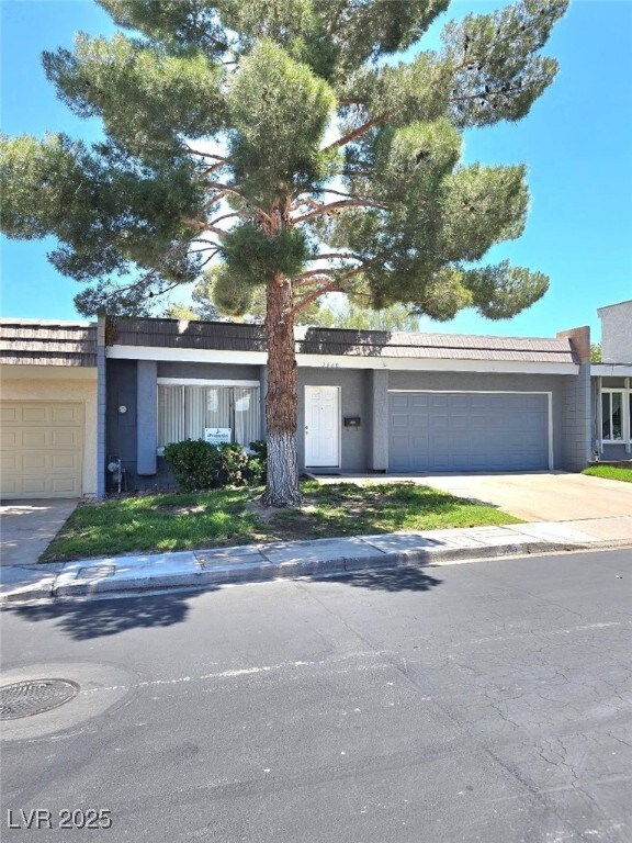 3660 Haverhill St, Las Vegas, NV 89121 - photo 1