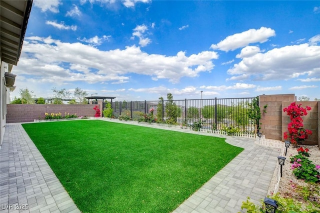 350 Gandara St, Las Vegas, NV 89138 - view of yard