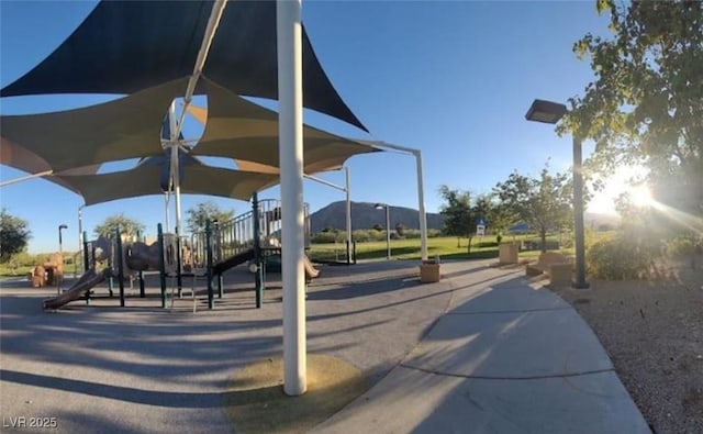 5236 Sunstone Mesa Dr, Las Vegas, NV 89166 - view of community featuring a mountain view