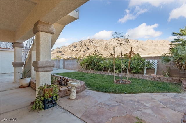 6999 Stone Meadows Ave, Las Vegas, NV 89142 - view of patio featuring a mountain view