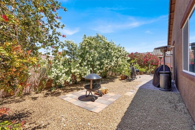 7428 Alamo Ranch Ave, Las Vegas, NV 89179 - fenced backyard with a patio