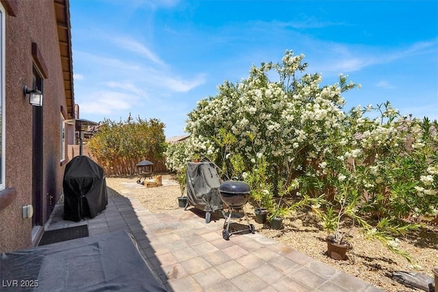 7428 Alamo Ranch Ave, Las Vegas, NV 89179 - view of patio / terrace featuring area for grilling