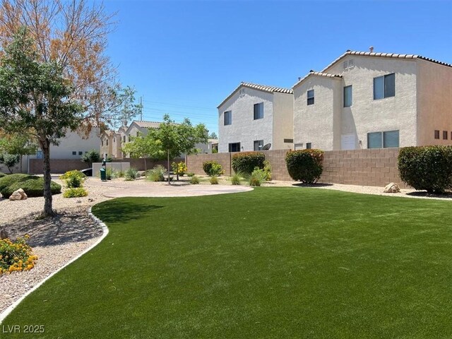 10230 Viterbo St, Las Vegas, NV 89183 - view of yard