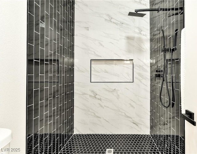 1724 Navajo Lake Way, Las Vegas, NV 89128 - bathroom with a marble finish shower