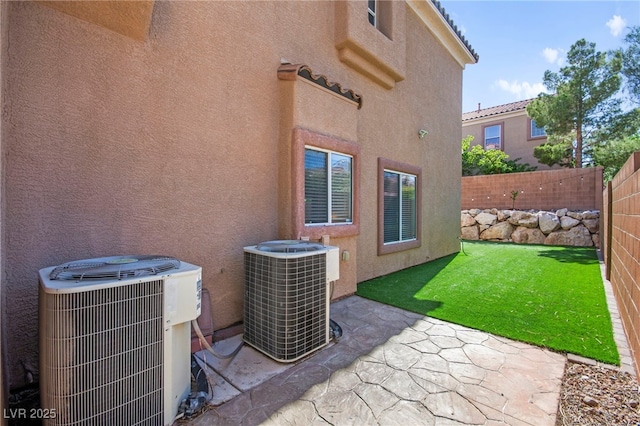 7641 Lani Dawn St, Las Vegas, NV 89149 - view of patio / terrace with cooling unit