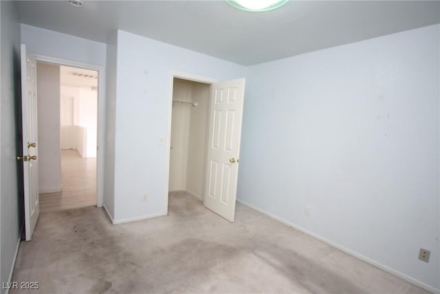 3440 Crystal Tower St, Las Vegas, NV 89129 - unfurnished bedroom featuring baseboards, carpet flooring, a closet, and a walk in closet