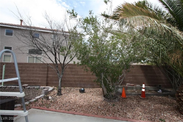 3440 Crystal Tower St, Las Vegas, NV 89129 - view of fenced backyard