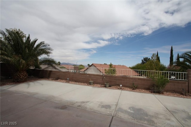 3440 Crystal Tower St, Las Vegas, NV 89129 - view of patio featuring a fenced backyard