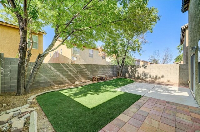 9452 Plover Falls Ave, Las Vegas, NV 89149 - photo 46