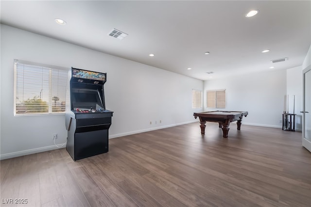playroom with billiards table, healthy amount of natural light, dark wood-style flooring, baseboards, and recessed lighting