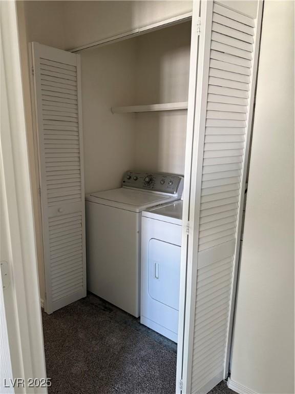 311 Glenoaks St, Pahrump, NV 89048 - laundry area with washer and dryer