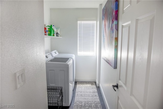 5733 Coral Sun St, North Las Vegas, NV 89031 - laundry area featuring washer and dryer and baseboards