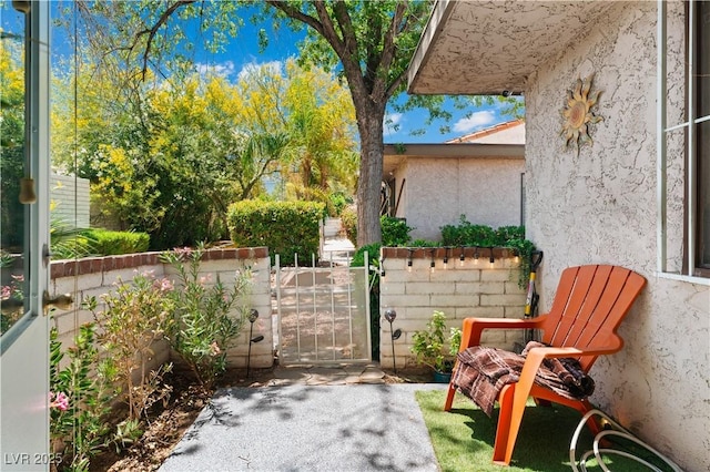 2479 Domingo St, Las Vegas, NV 89121 - view of patio featuring a gate
