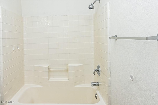 5650 E Sahara Ave Unit 2062, Las Vegas, NV 89142 - full bathroom with washtub / shower combination