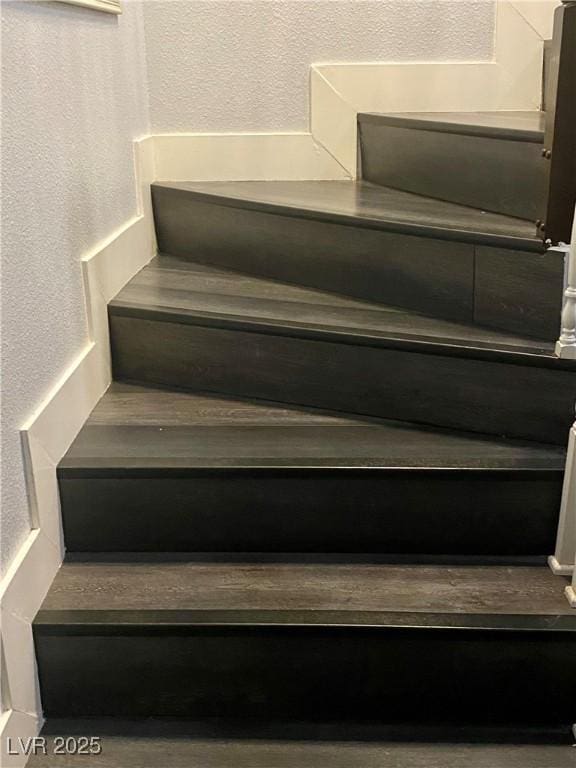 1482 Flintrock Rd, Henderson, NV 89014 - stairs with a textured wall