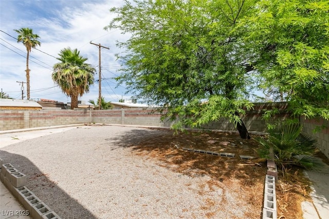 1806 Renada Cir, North Las Vegas, NV 89030 - view of fenced backyard