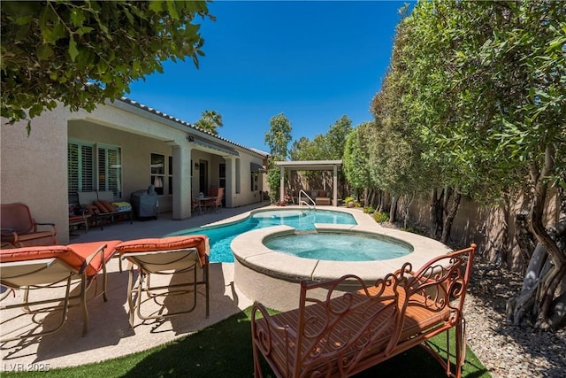 7206 Laramie Ave, Las Vegas, NV 89113 - view of swimming pool featuring a patio and a pool with connected hot tub