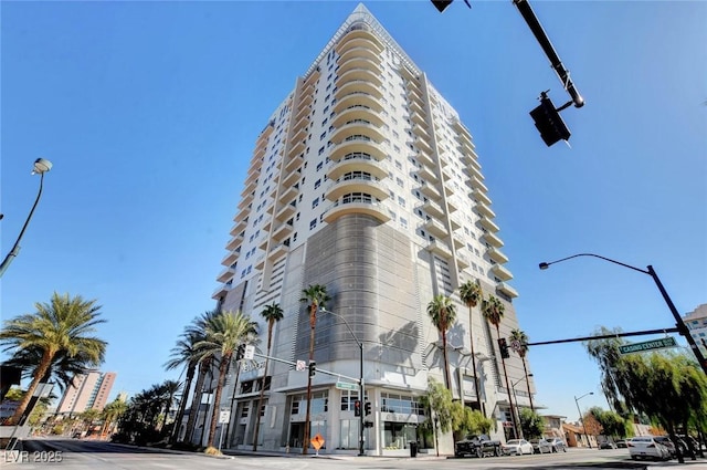 200 Hoover Ave Unit 1905, Las Vegas, NV 89101 - view of building exterior