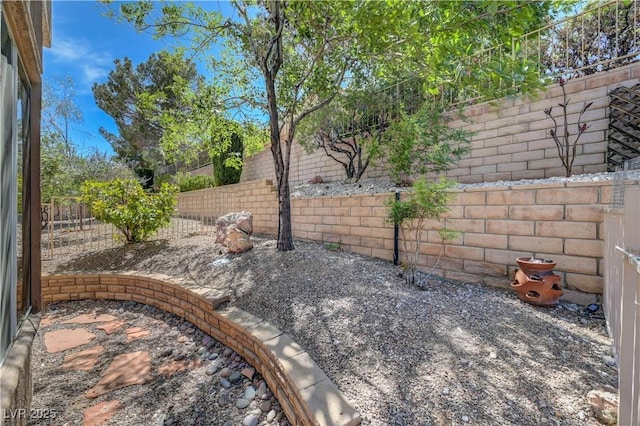 2805 Hanging Rock Dr, Las Vegas, NV 89134 - view of fenced backyard