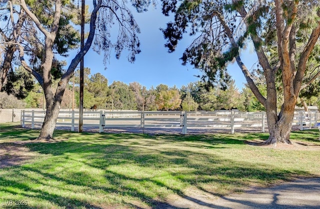 3189 Montecito Dr, Las Vegas, NV 89120 - view of yard