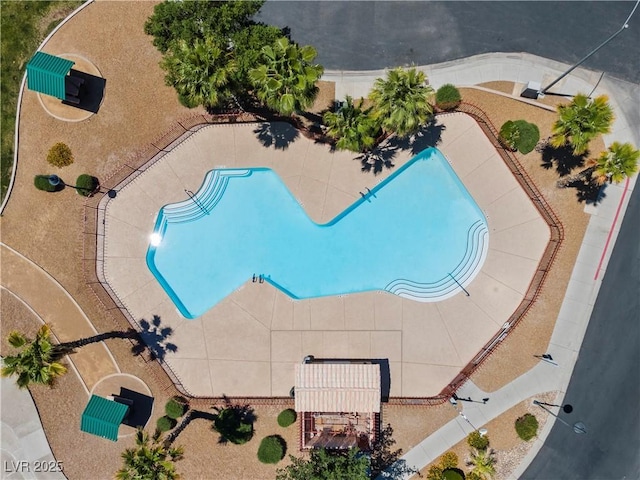 2596 Lazy Saddle Dr, Henderson, NV 89002 - bird's eye view of a pool area