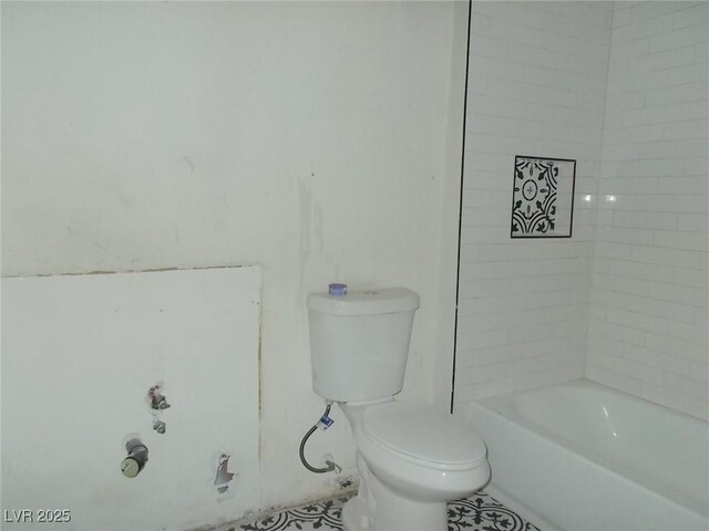 1912 Statz St, North Las Vegas, NV 89030 - full bath with toilet and tile patterned flooring