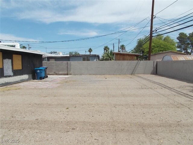 1912 Statz St, North Las Vegas, NV 89030 - view of yard