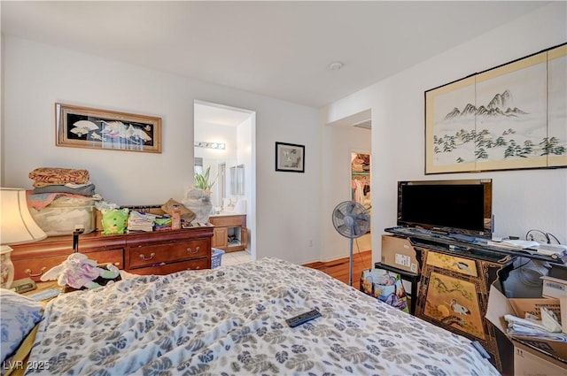 5548 Spearfish Lake Ct, Las Vegas, NV 89148 - bedroom with connected bathroom