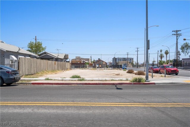 802 Stewart Ave, Las Vegas, NV 89101 - photo 5