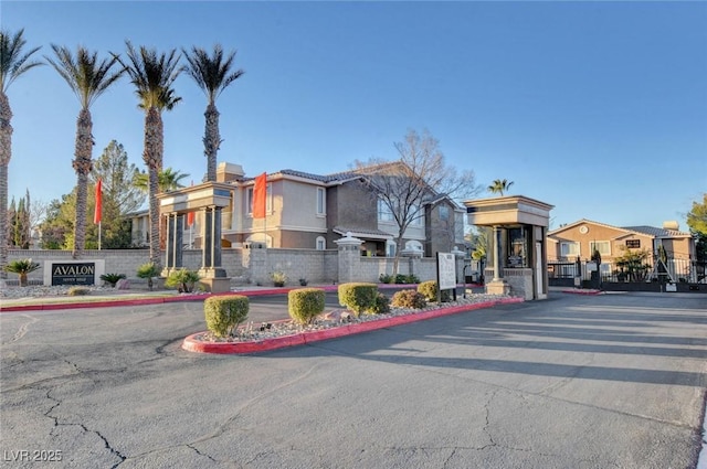 2900 Sunridge Heights Pkwy Unit 518, Henderson, NV 89052 - view of building exterior with a residential view