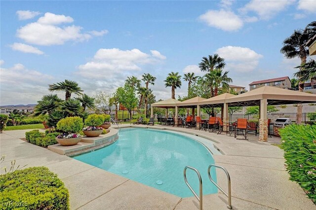 2900 Sunridge Heights Pkwy Unit 518, Henderson, NV 89052 - community pool with a gazebo and a patio area