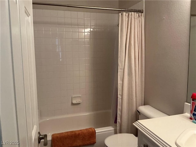 9753 Arrowcrest Ave, Las Vegas, NV 89147 - full bathroom with toilet, shower / bath combo with shower curtain, and vanity
