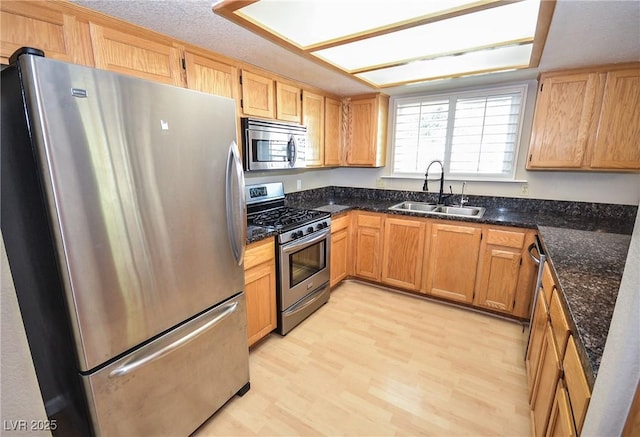 9408 Amber Valley Ln, Las Vegas, NV 89134 - photo 8