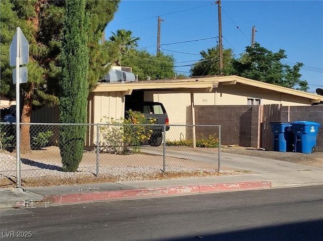 2001 E Mcwilliams Ave, Las Vegas, NV 89101 - view of front of home
