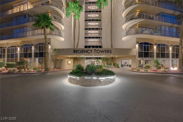 3111 Bel Air Dr Unit 7F, Las Vegas, NV 89109 - view of property
