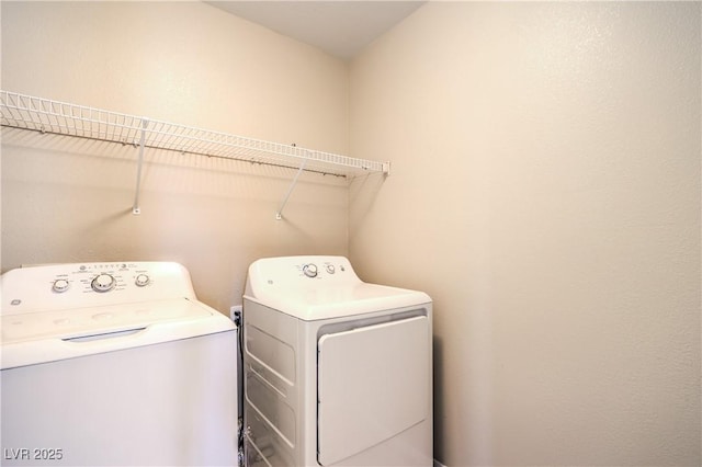 9073 Spoonbill Ridge Pl, Las Vegas, NV 89143 - laundry area featuring washing machine and dryer