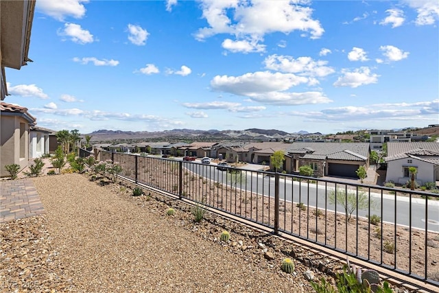 171 Palm Fox Ct, Henderson, NV 89011 - fenced backyard featuring a residential view and a mountain view