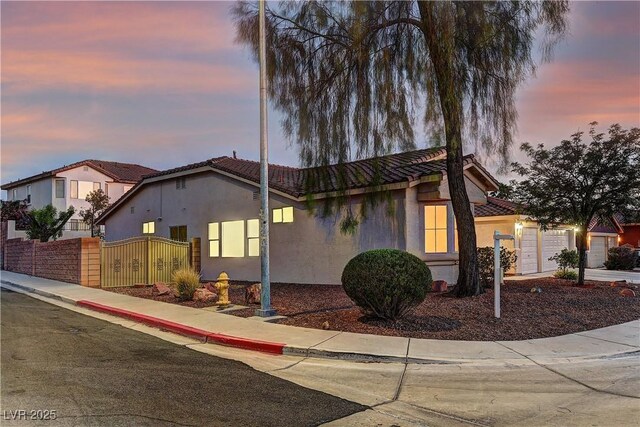 2725 Cool Lilac Ave, Henderson, NV 89052 - photo 3