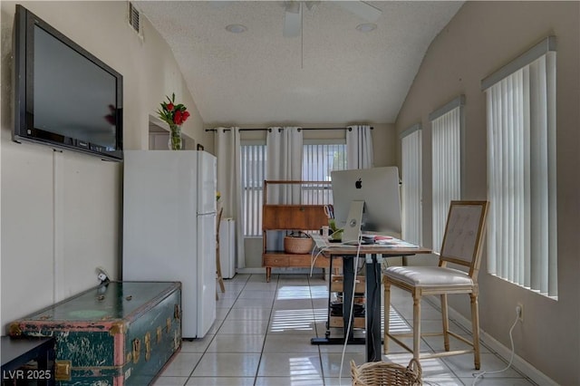 4445 Peterson Dr, Las Vegas, NV 89103 - sunroom featuring vaulted ceiling