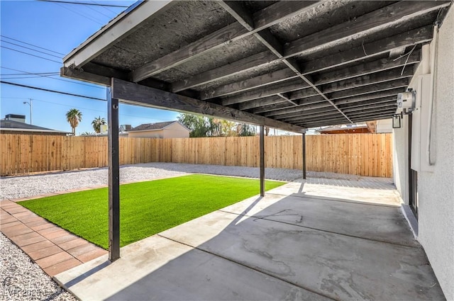333 Rossmoyne Ave, North Las Vegas, NV 89030 - view of patio / terrace