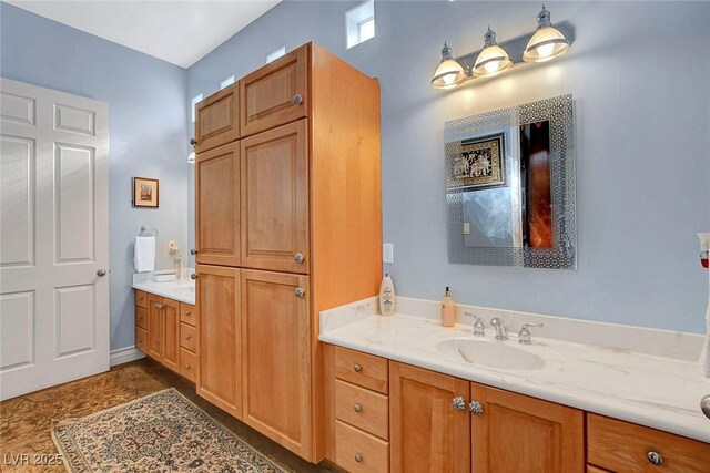 6230 Calm Brook Ct, Las Vegas, NV 89149 - full bath featuring vanity