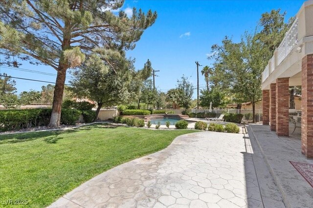 3102 La Mirada Ave, Las Vegas, NV 89120 - view of property's community featuring a patio and a swimming pool