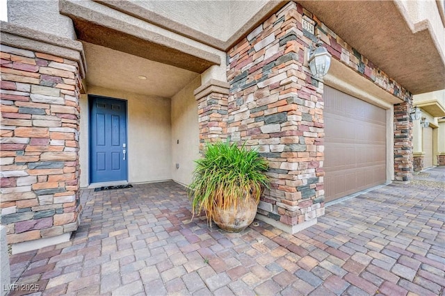 6334 Orions Belt Peak St, North Las Vegas, NV 89031 - entrance to property featuring stucco siding