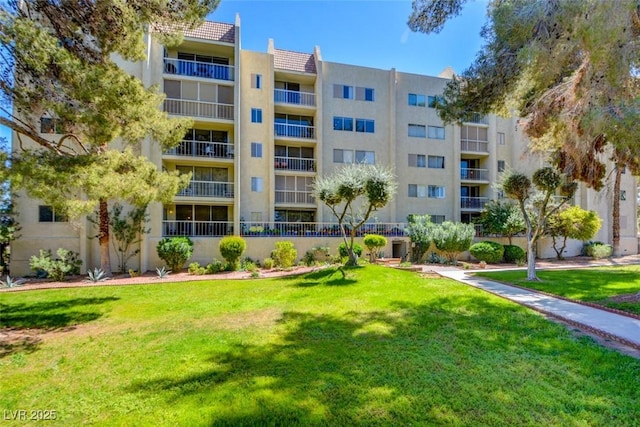 745 N Royal Crest Cir Unit 127, Las Vegas, NV 89169 - view of apartment building / complex