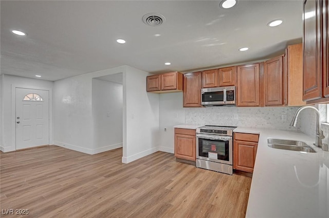 929 Center St, Henderson, NV 89015