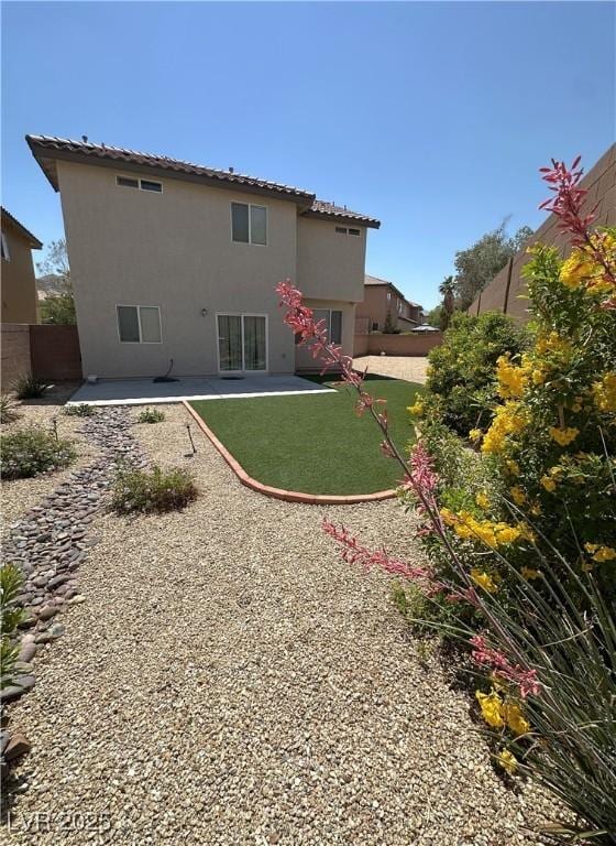 8682 Gateway Glen Dr, Las Vegas, NV 89178 - rear view of house featuring a patio area and stucco siding