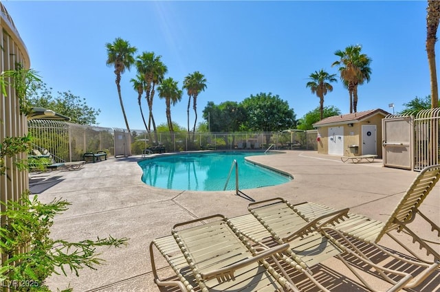 4779 Straight Flush Dr Unit 103, Las Vegas, NV 89122 - community pool featuring a patio